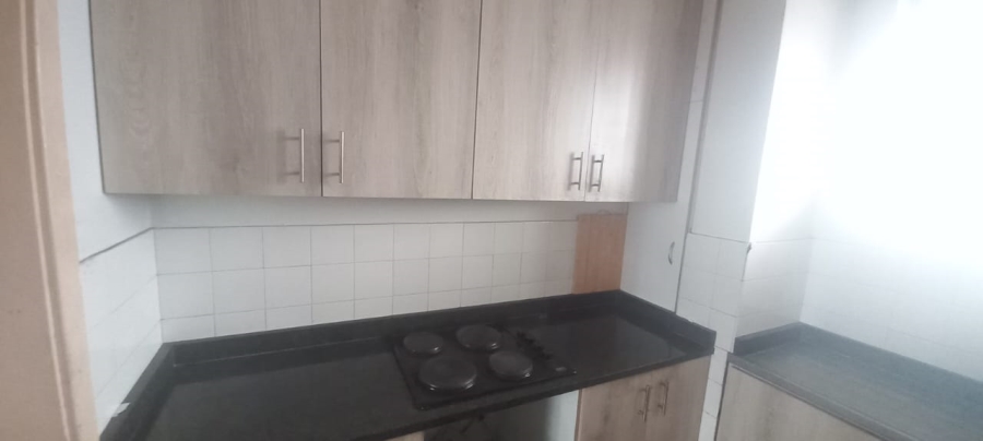 To Let 2 Bedroom Property for Rent in Durban Central KwaZulu-Natal