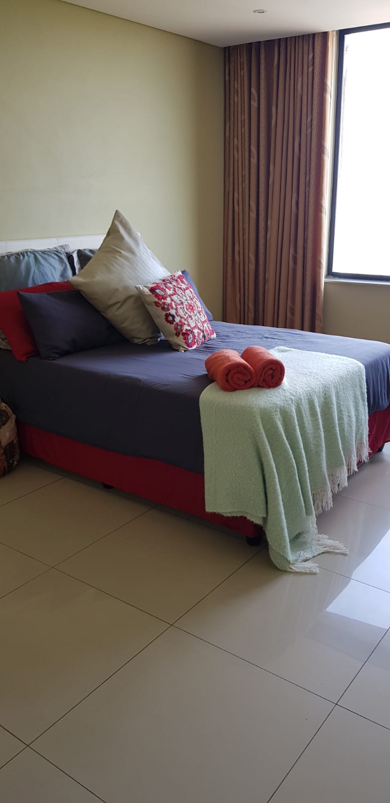 To Let 3 Bedroom Property for Rent in Point Waterfront KwaZulu-Natal
