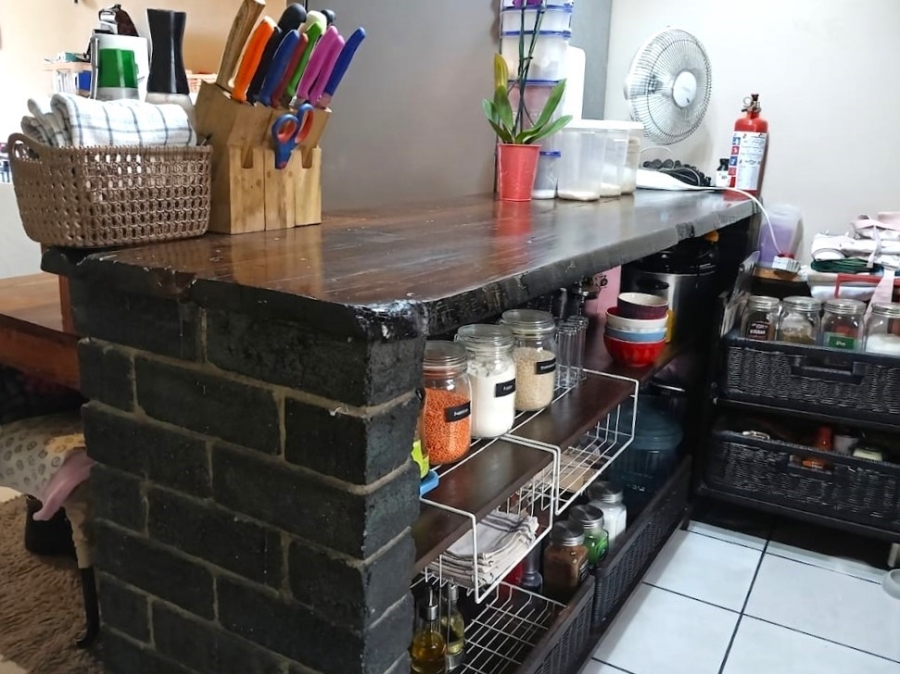 1 Bedroom Property for Sale in Arboretum KwaZulu-Natal