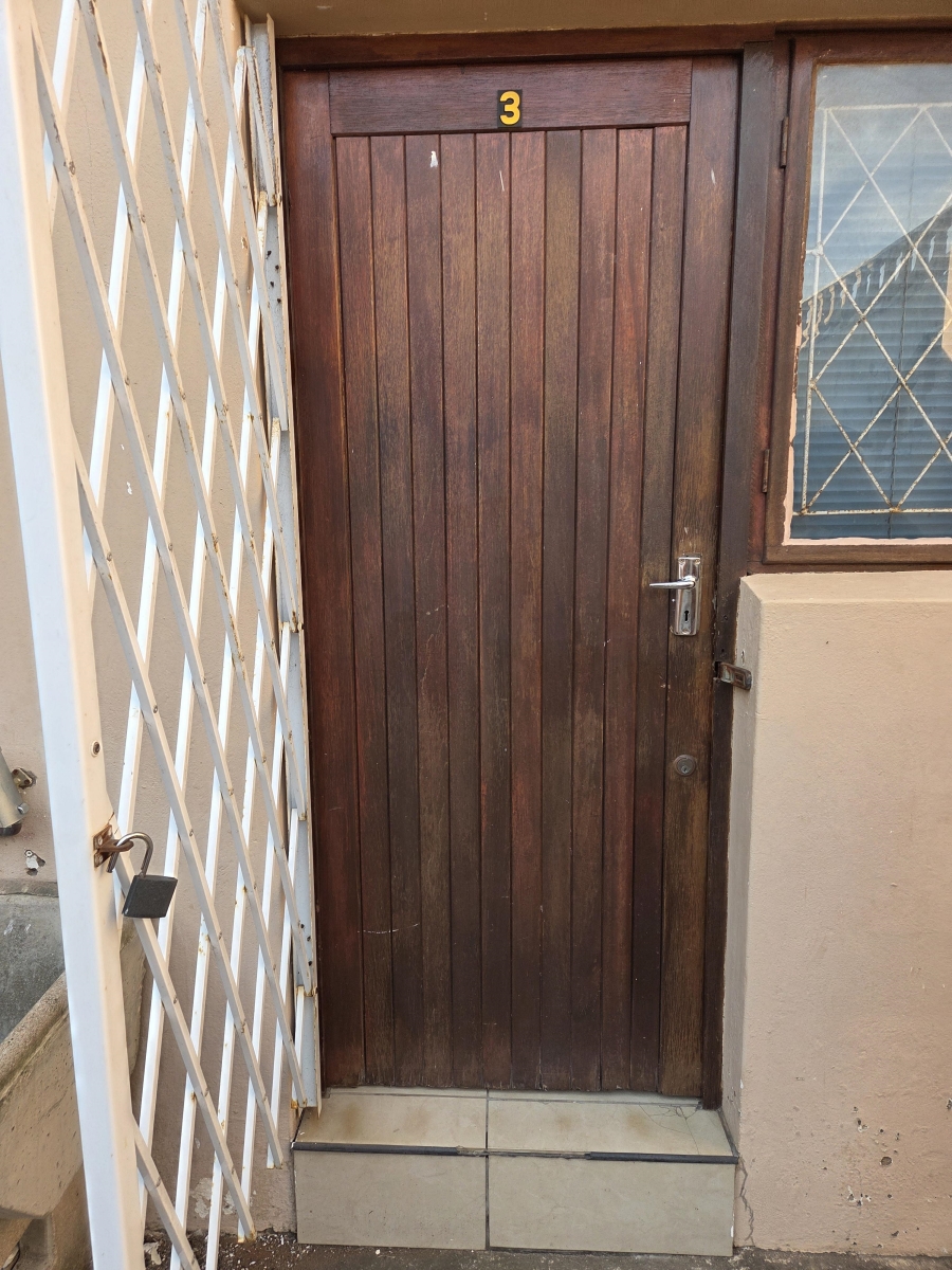 To Let 1 Bedroom Property for Rent in Bluff KwaZulu-Natal