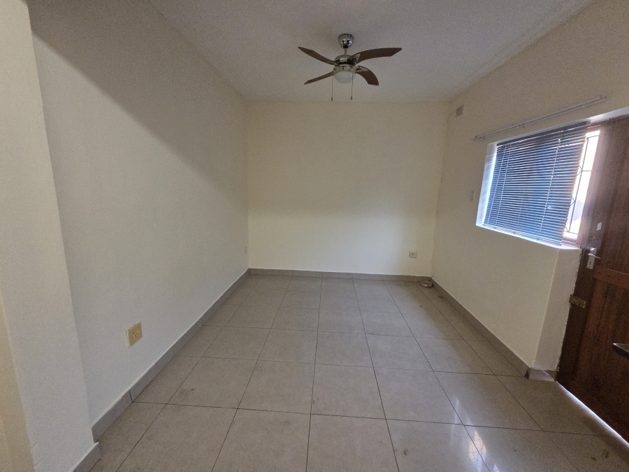 To Let 1 Bedroom Property for Rent in Bluff KwaZulu-Natal