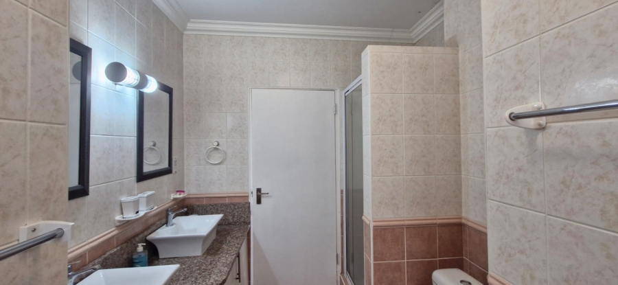 To Let 3 Bedroom Property for Rent in Umhlanga KwaZulu-Natal