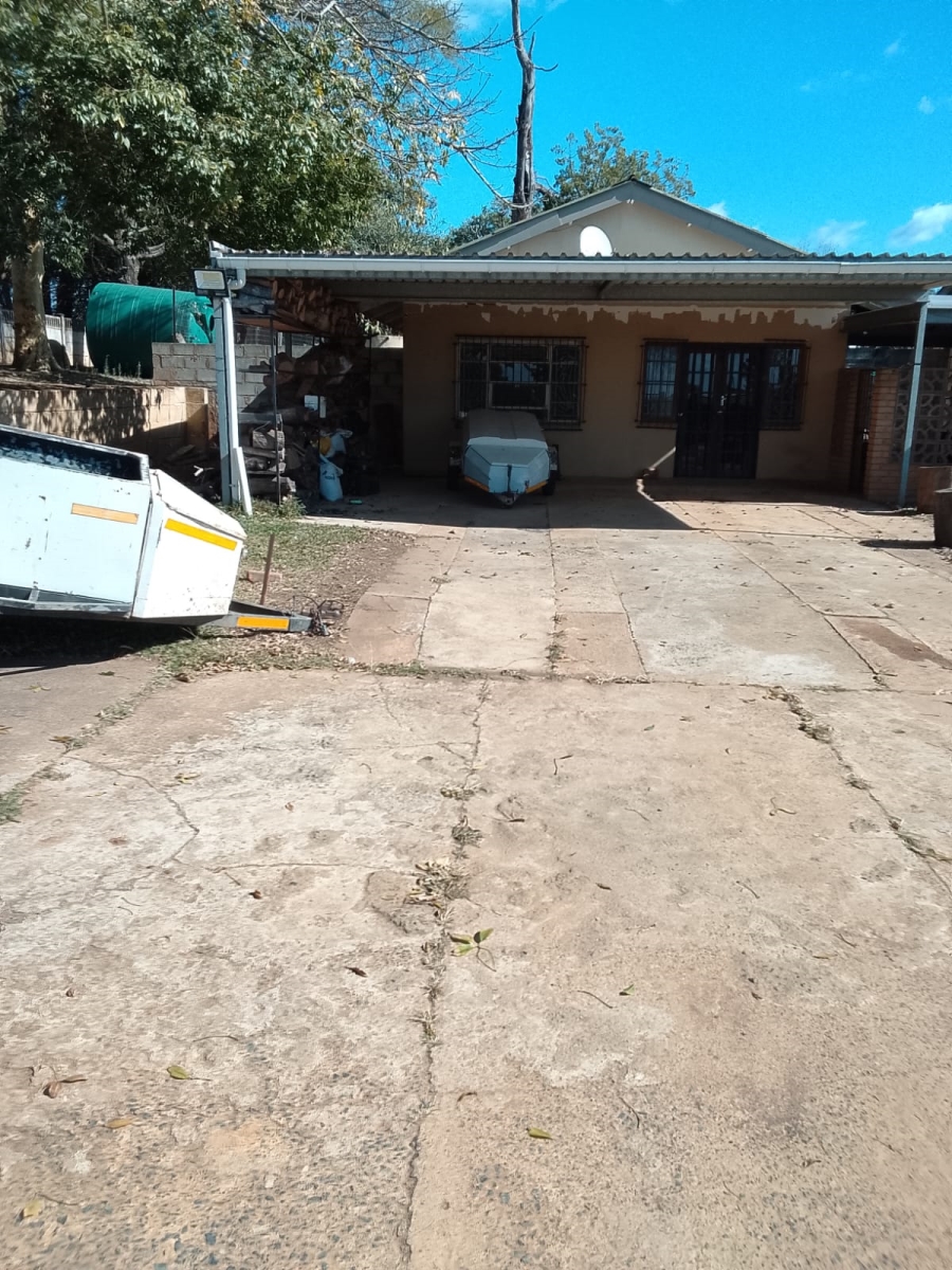 5 Bedroom Property for Sale in Melmoth KwaZulu-Natal