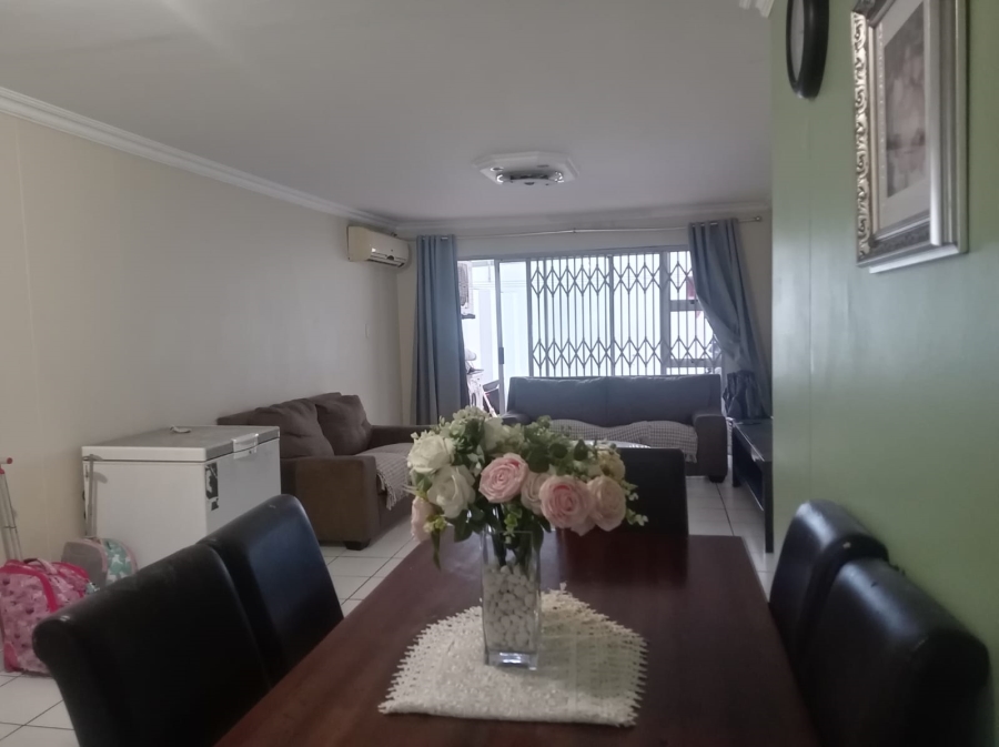 3 Bedroom Property for Sale in Amanzimtoti KwaZulu-Natal
