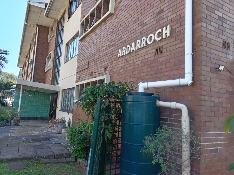 1 Bedroom Property for Sale in Westridge KwaZulu-Natal