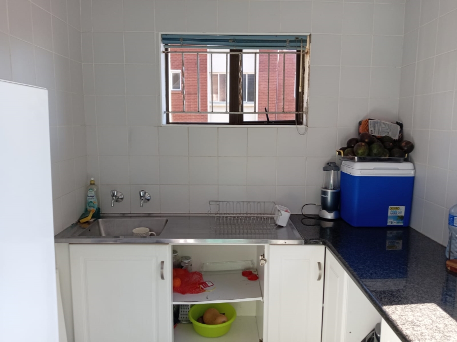 1 Bedroom Property for Sale in Westridge KwaZulu-Natal