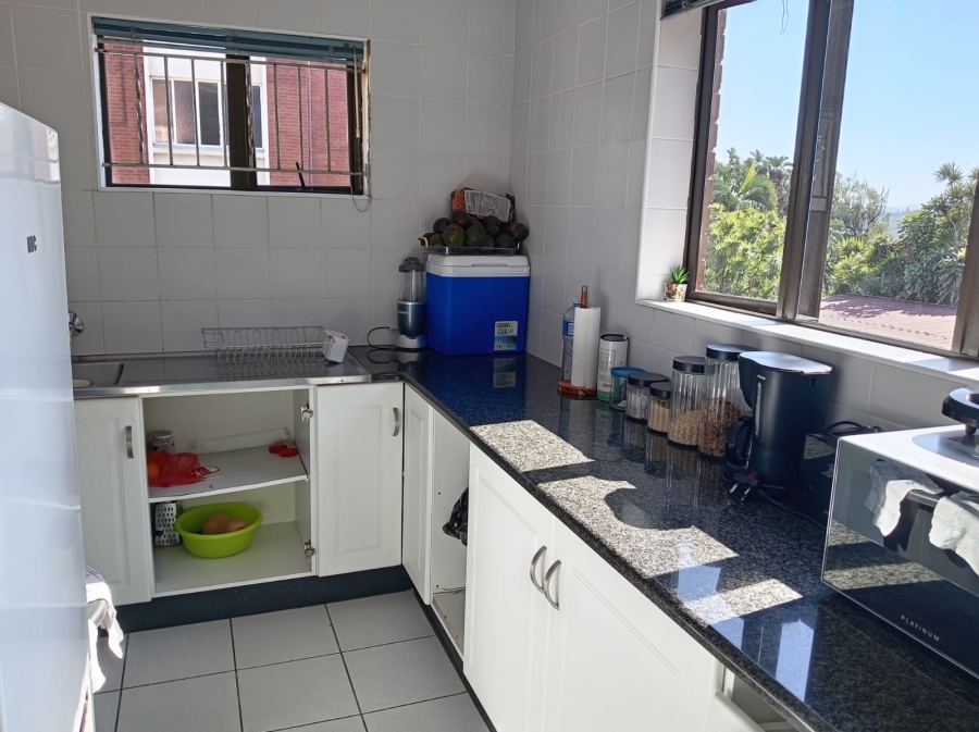 1 Bedroom Property for Sale in Westridge KwaZulu-Natal