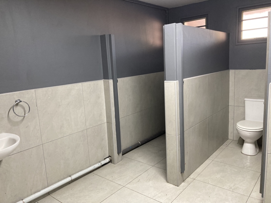 To Let Commercial Property for Rent in Mount Edgecombe North KwaZulu-Natal