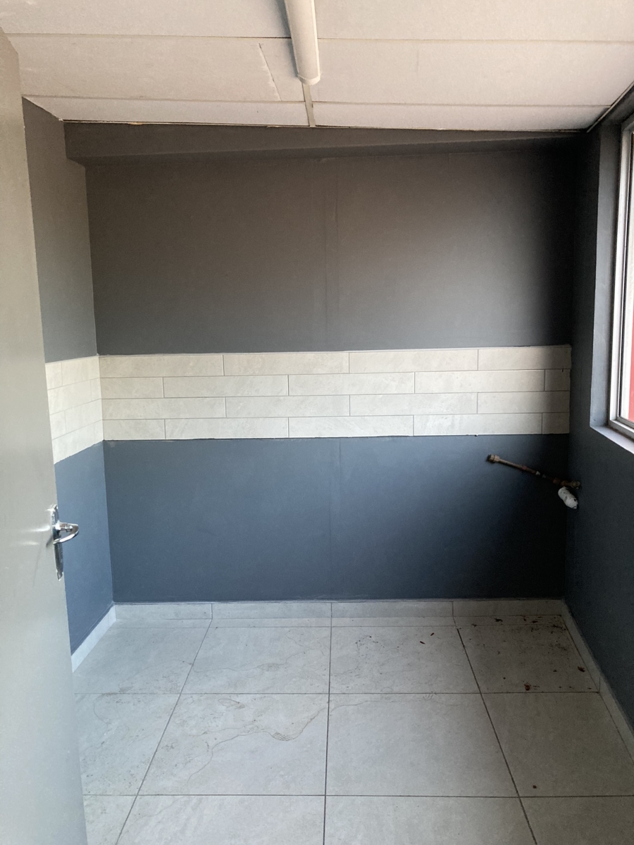 To Let Commercial Property for Rent in Mount Edgecombe North KwaZulu-Natal