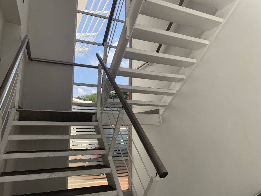 To Let Commercial Property for Rent in La Lucia Ridge KwaZulu-Natal