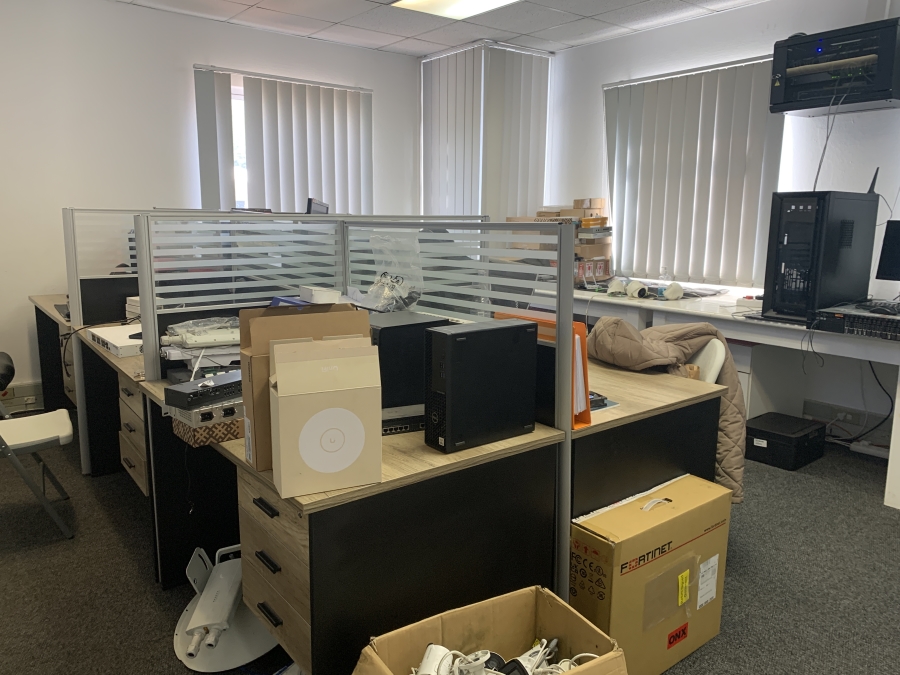 To Let Commercial Property for Rent in La Lucia Ridge KwaZulu-Natal