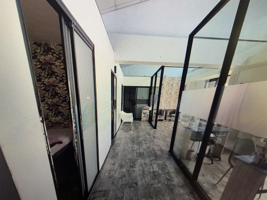 To Let Commercial Property for Rent in Morningside KwaZulu-Natal