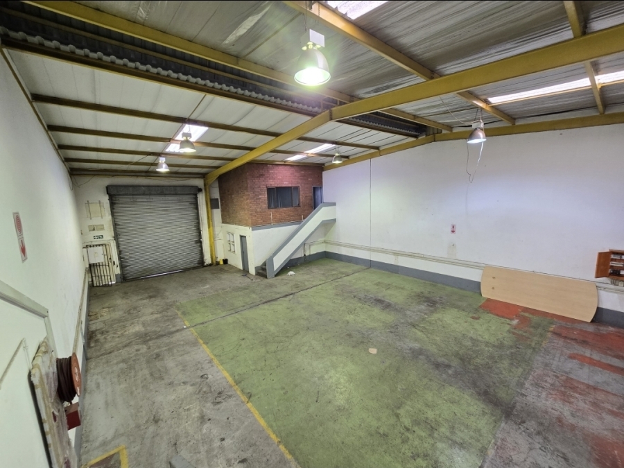 To Let Commercial Property for Rent in Westmead KwaZulu-Natal