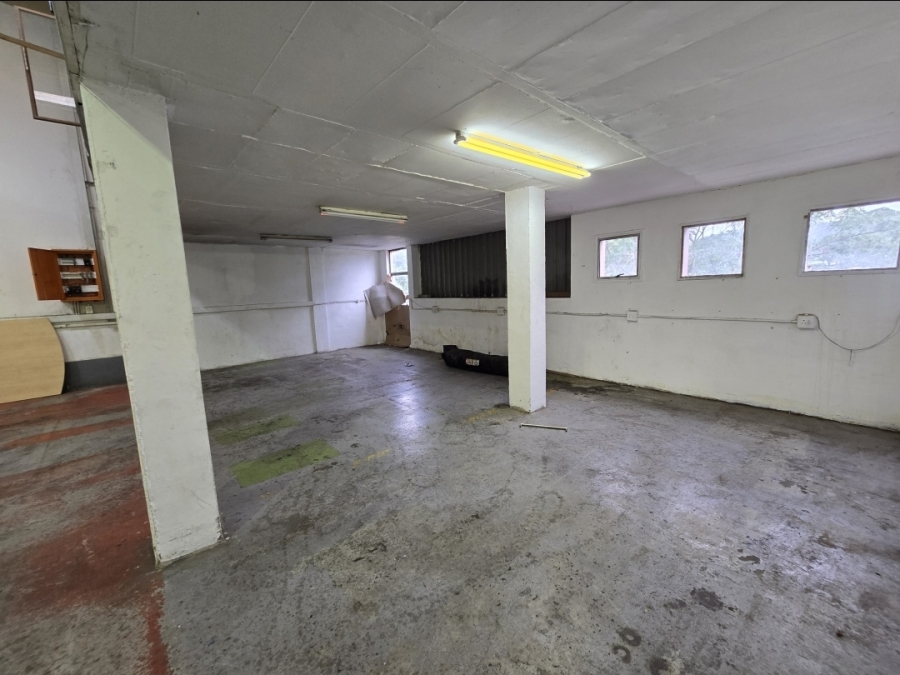 To Let Commercial Property for Rent in Westmead KwaZulu-Natal