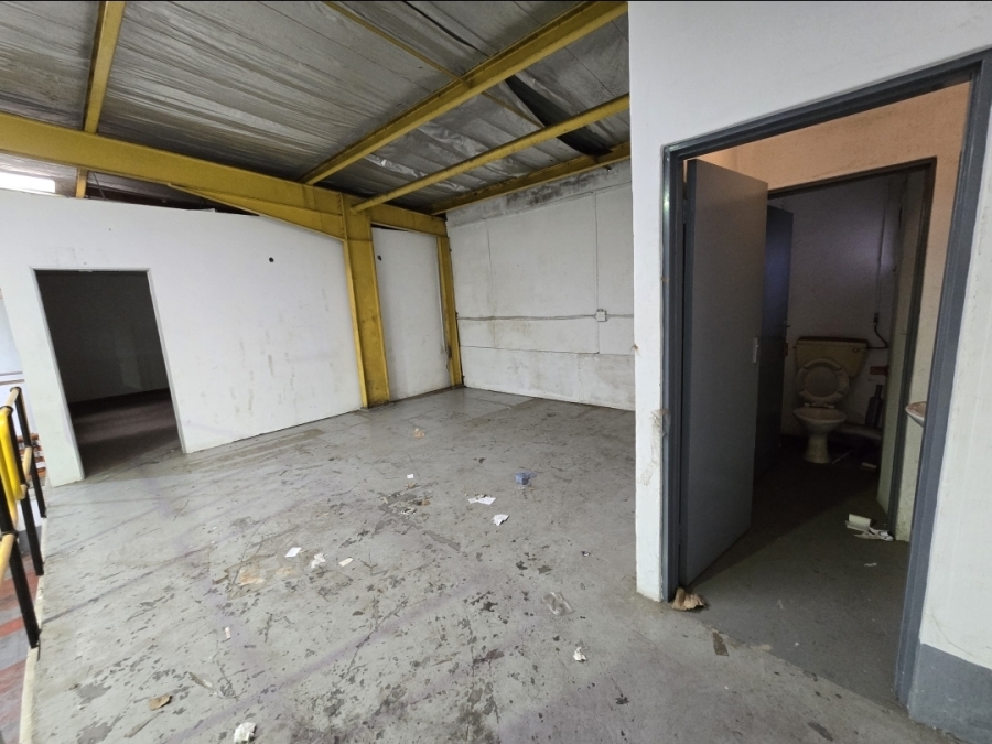 To Let Commercial Property for Rent in Westmead KwaZulu-Natal