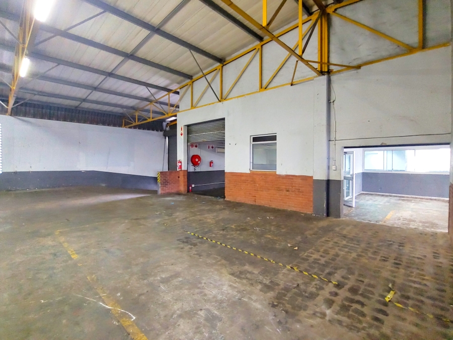 To Let Commercial Property for Rent in Briardene KwaZulu-Natal