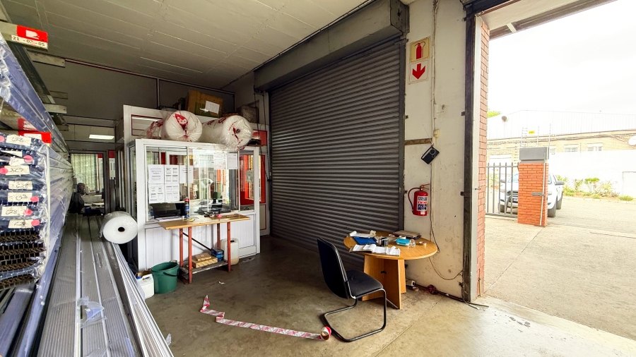 To Let Commercial Property for Rent in Briardene KwaZulu-Natal
