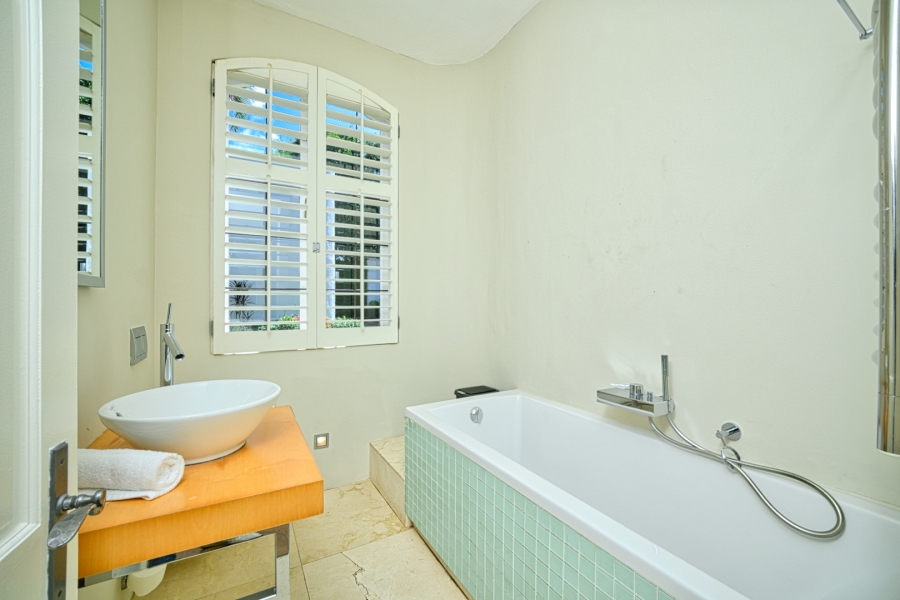 4 Bedroom Property for Sale in La Lucia KwaZulu-Natal