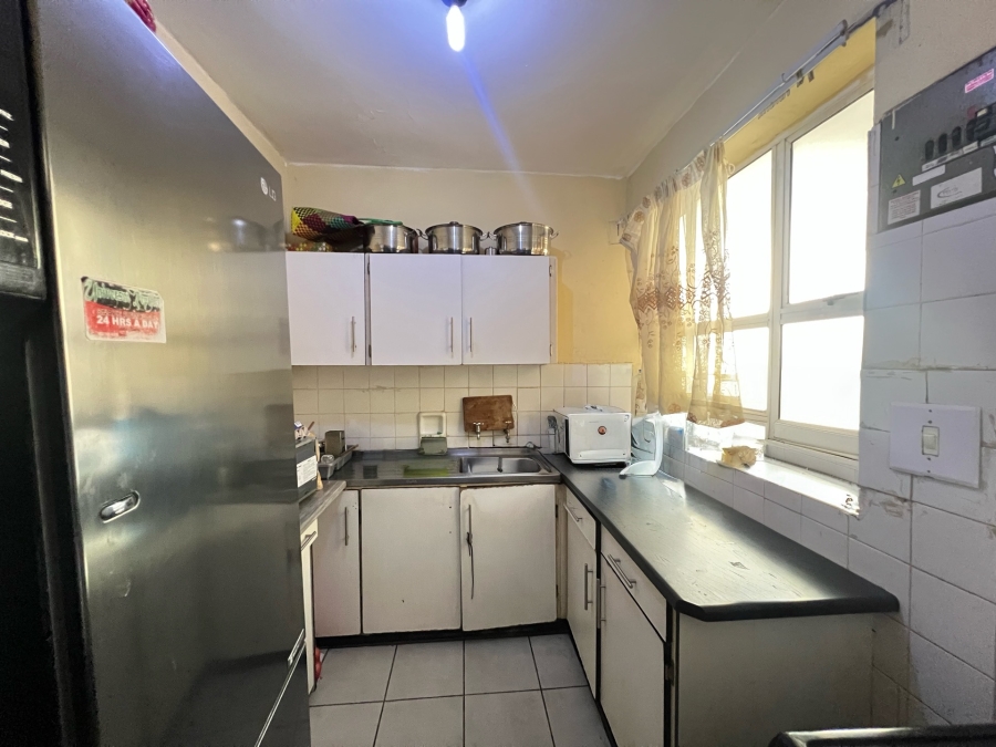 2 Bedroom Property for Sale in Durban Central KwaZulu-Natal
