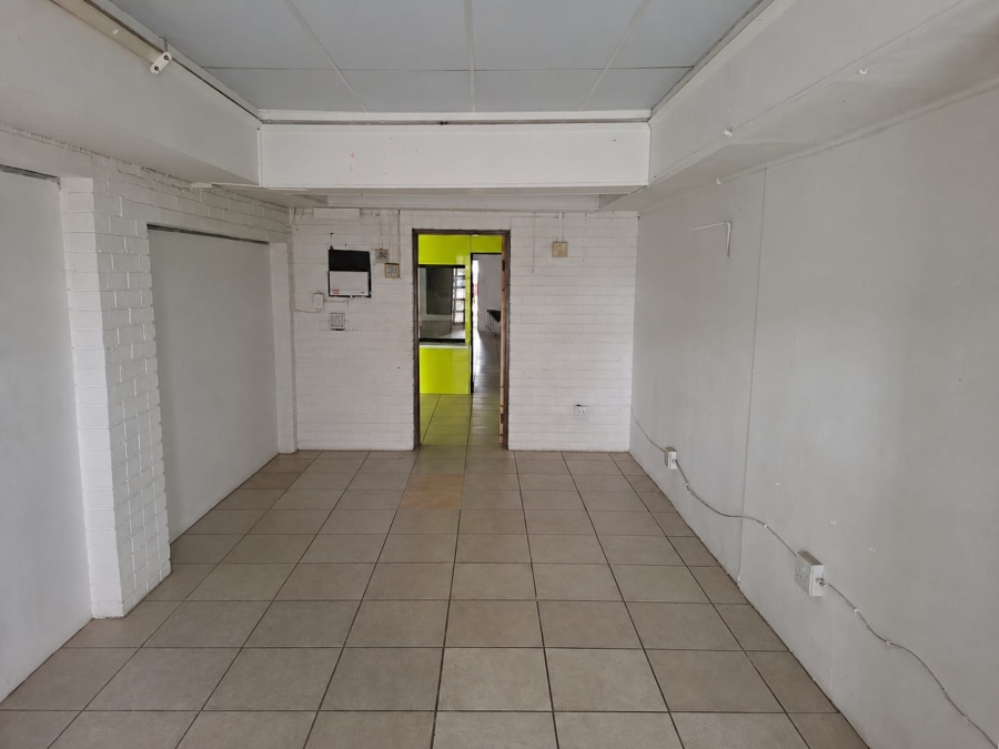 To Let Commercial Property for Rent in Newcastle KwaZulu-Natal