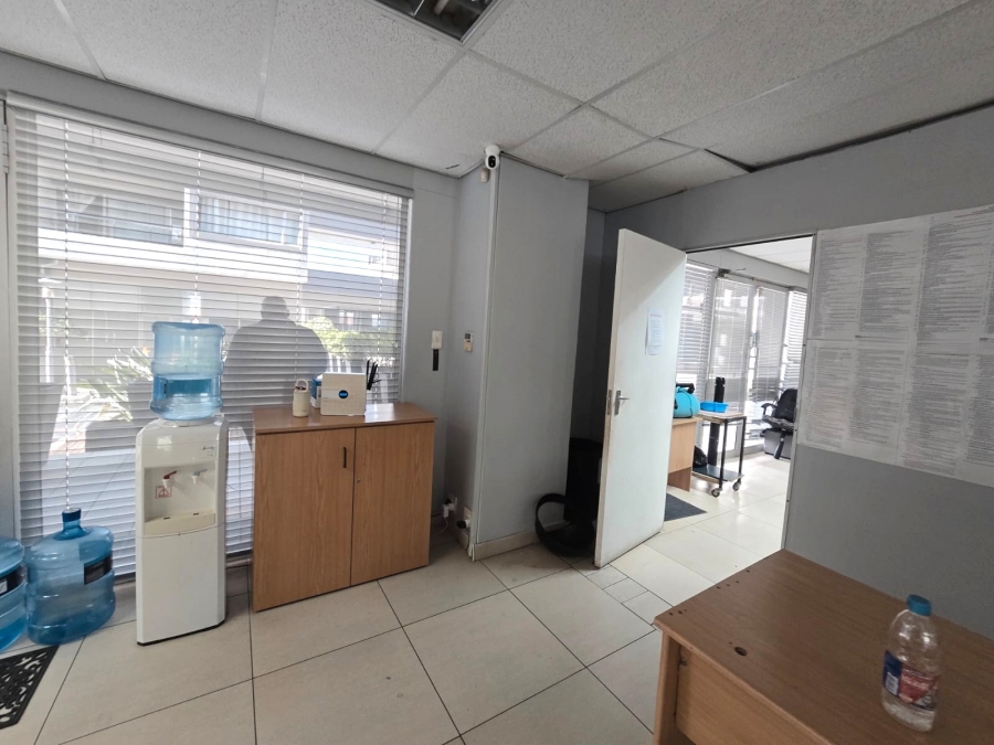 Commercial Property for Sale in Umhlanga Ridge KwaZulu-Natal