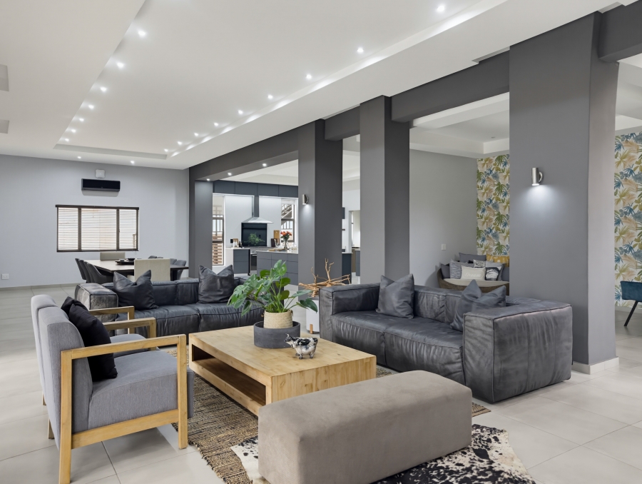 4 Bedroom Property for Sale in Sheffield Beach KwaZulu-Natal