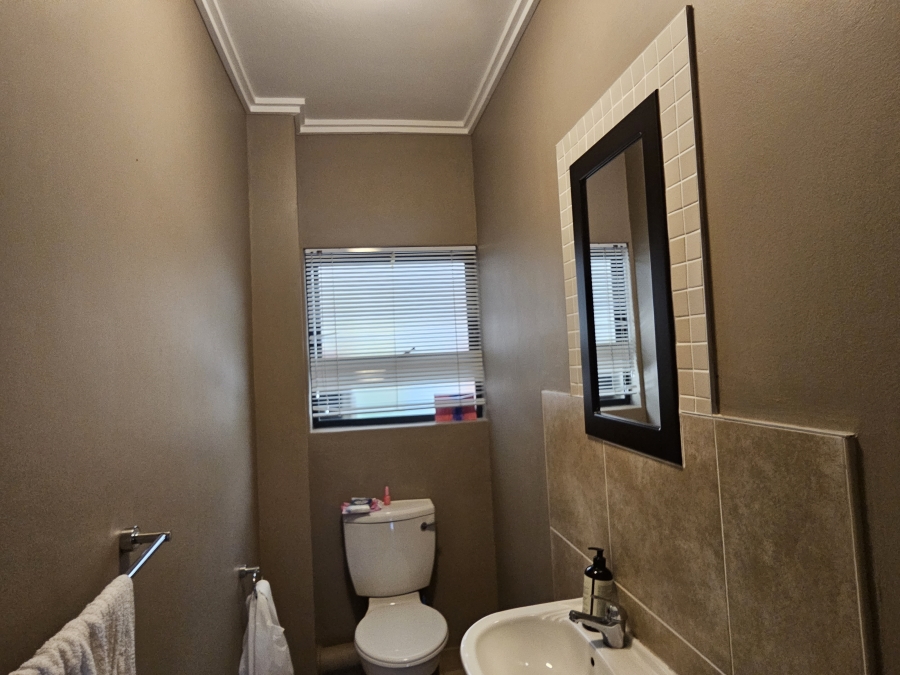 4 Bedroom Property for Sale in Palm Lakes Estate KwaZulu-Natal