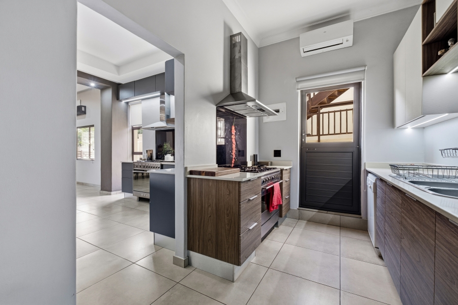 4 Bedroom Property for Sale in Sheffield Beach KwaZulu-Natal