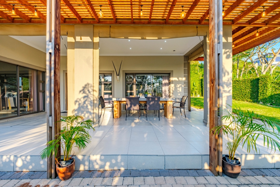 4 Bedroom Property for Sale in Sheffield Beach KwaZulu-Natal