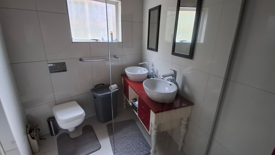 3 Bedroom Property for Sale in La Mercy KwaZulu-Natal