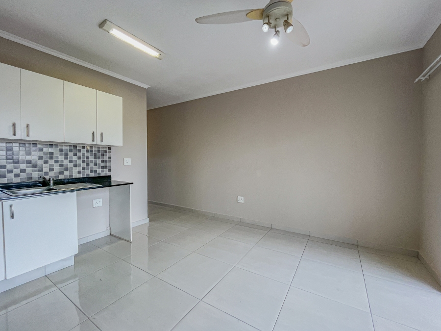 To Let 2 Bedroom Property for Rent in Manor Estates KwaZulu-Natal