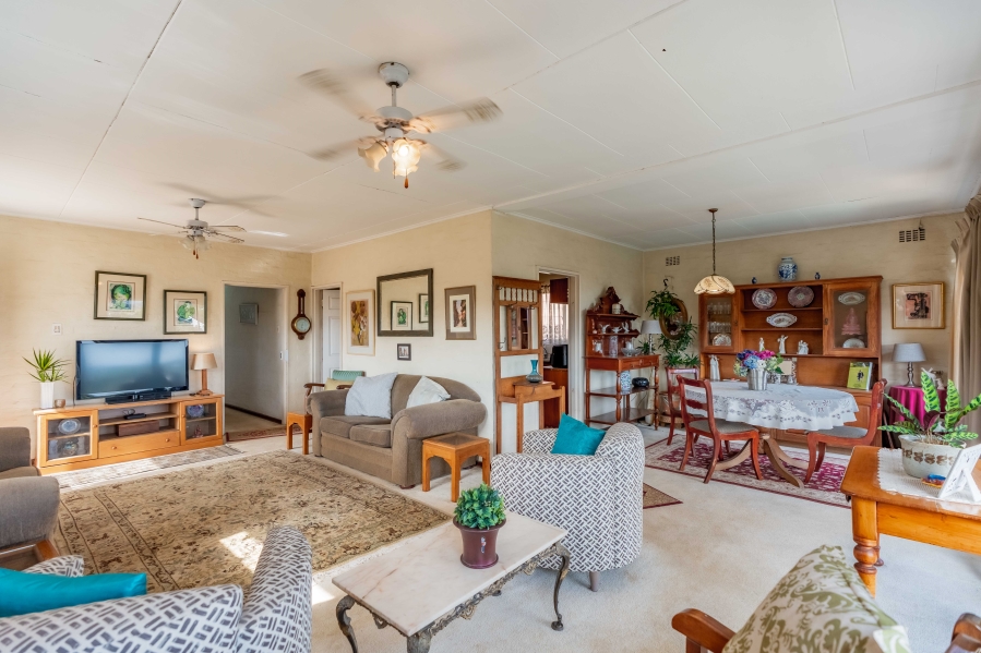 3 Bedroom Property for Sale in Glenmore KwaZulu-Natal