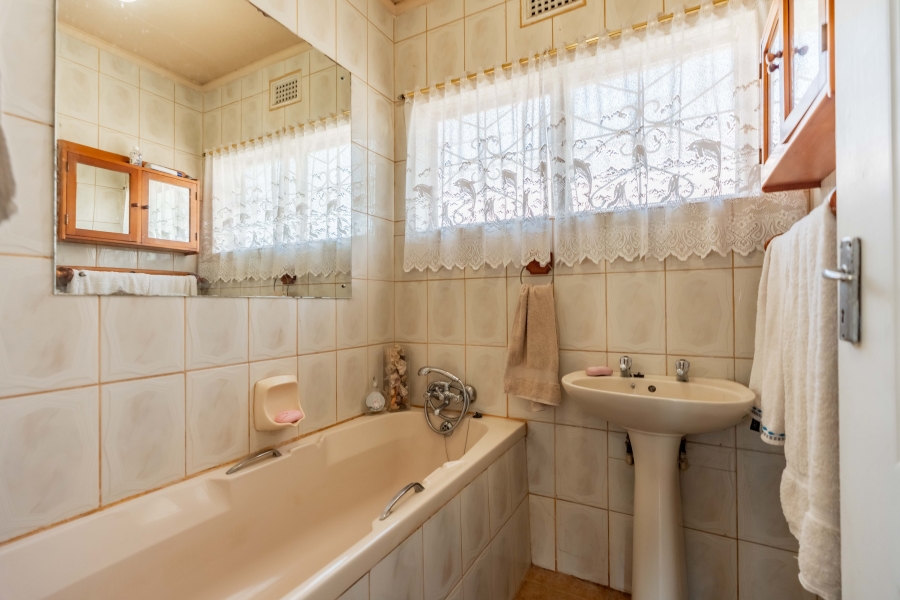 3 Bedroom Property for Sale in Glenmore KwaZulu-Natal