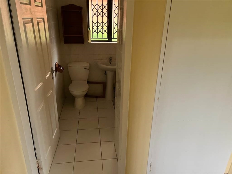 3 Bedroom Property for Sale in Ocean View KwaZulu-Natal