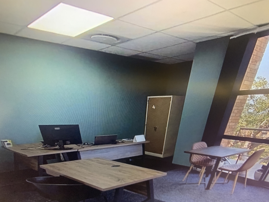 To Let Commercial Property for Rent in Westville Central KwaZulu-Natal
