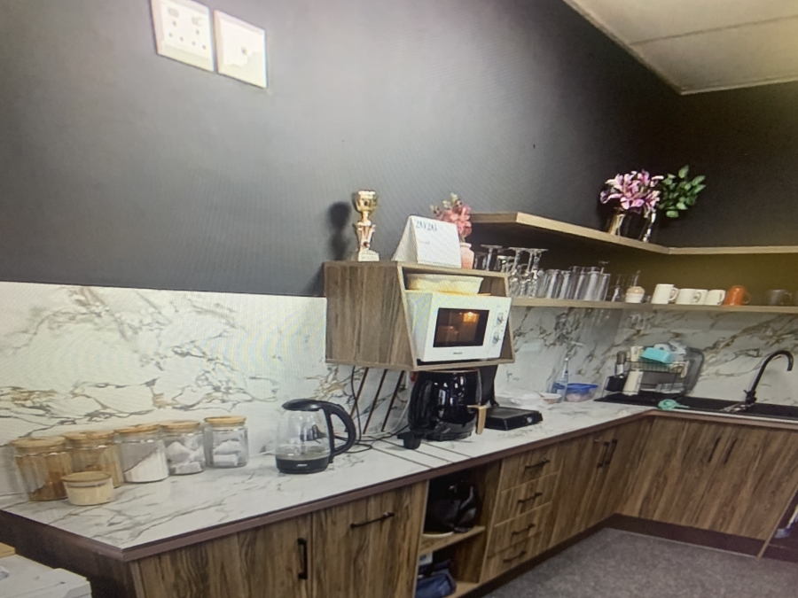 To Let Commercial Property for Rent in Westville Central KwaZulu-Natal