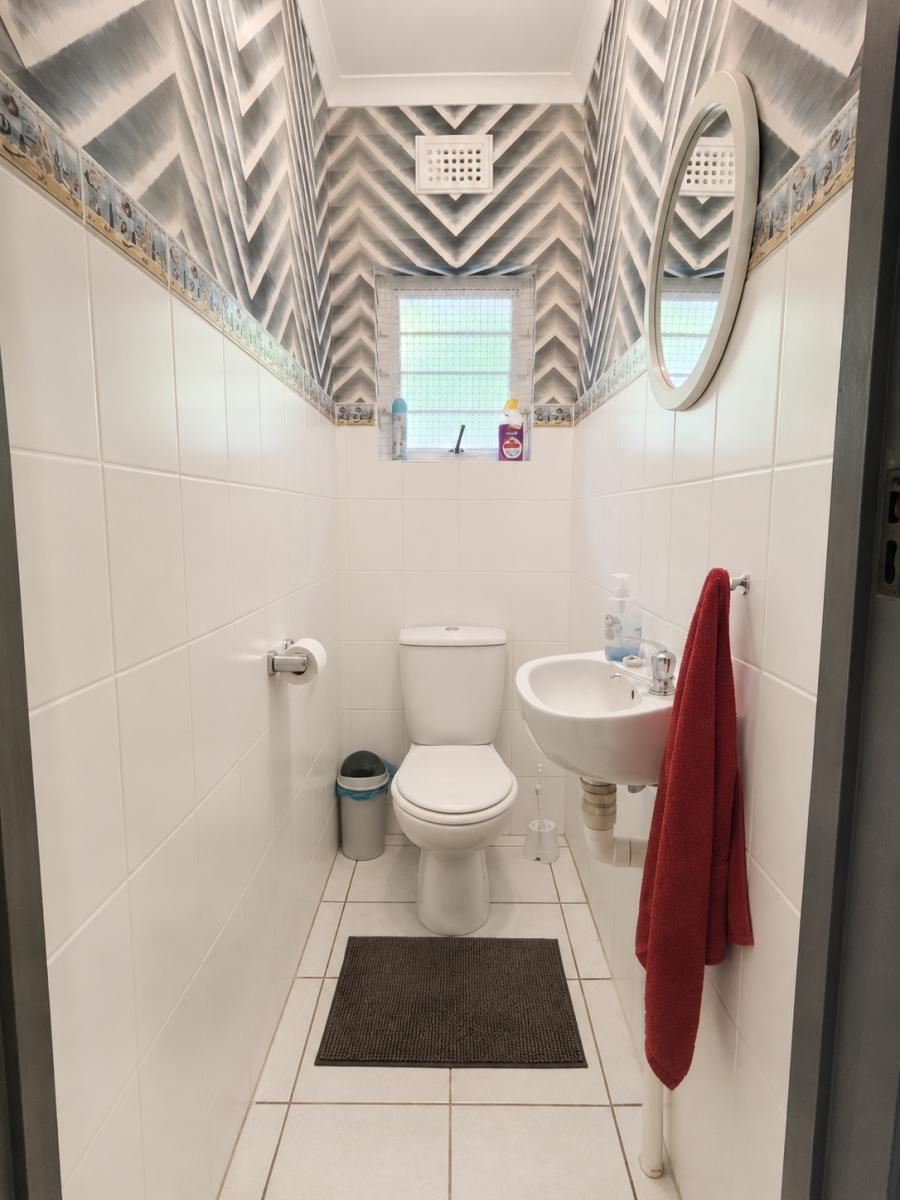 4 Bedroom Property for Sale in Westbrook KwaZulu-Natal
