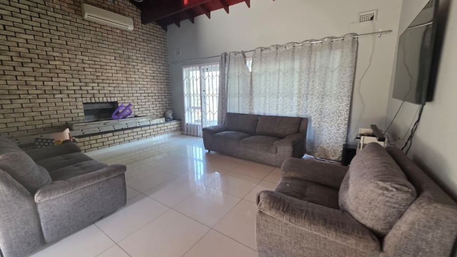 3 Bedroom Property for Sale in Reservoir Hills KwaZulu-Natal
