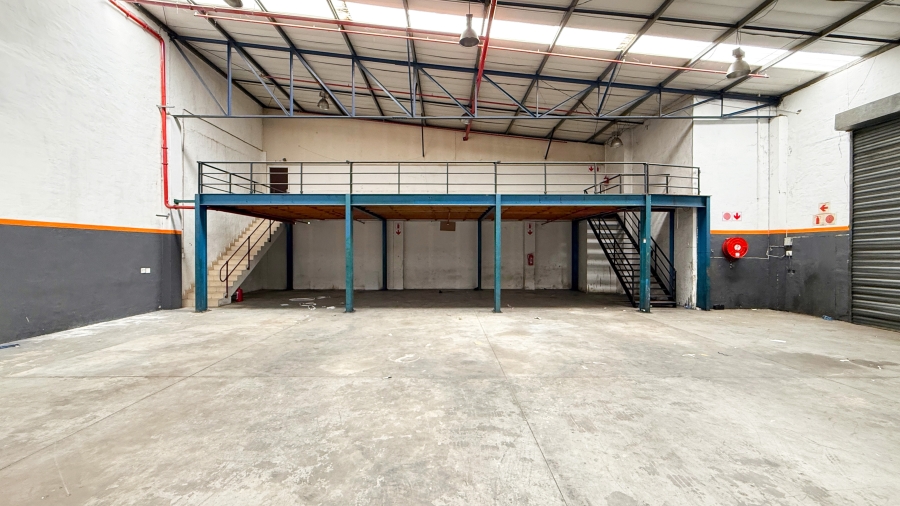 To Let Commercial Property for Rent in Glen Anil KwaZulu-Natal