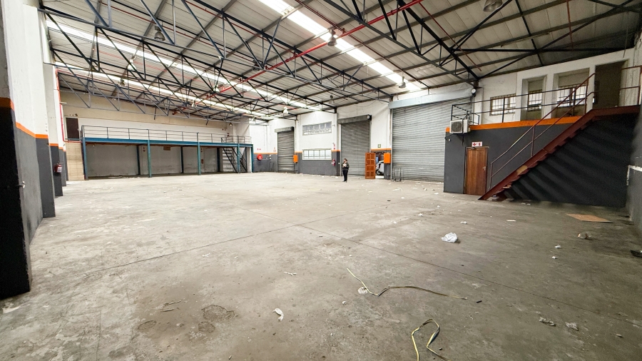 To Let Commercial Property for Rent in Glen Anil KwaZulu-Natal