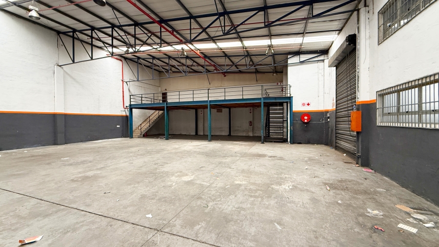 To Let Commercial Property for Rent in Glen Anil KwaZulu-Natal
