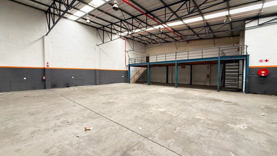 To Let Commercial Property for Rent in Glen Anil KwaZulu-Natal