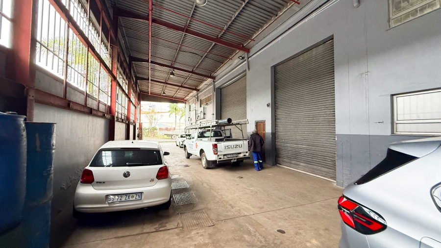 To Let Commercial Property for Rent in Glen Anil KwaZulu-Natal