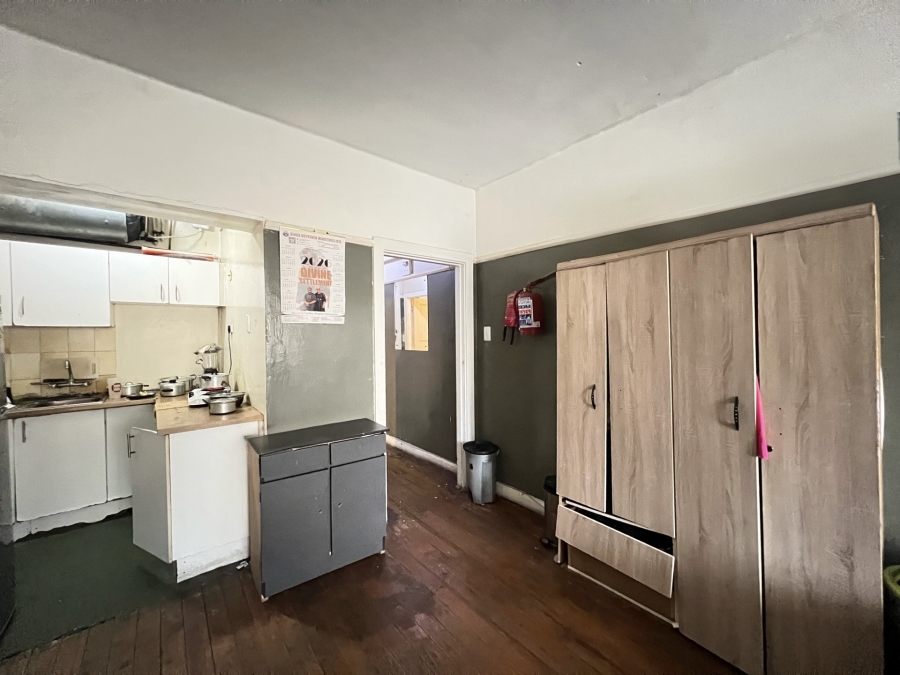 1 Bedroom Property for Sale in North Beach KwaZulu-Natal