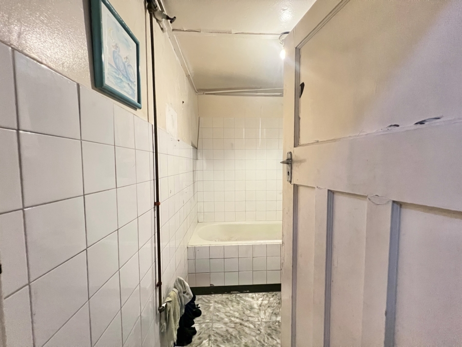 1 Bedroom Property for Sale in North Beach KwaZulu-Natal