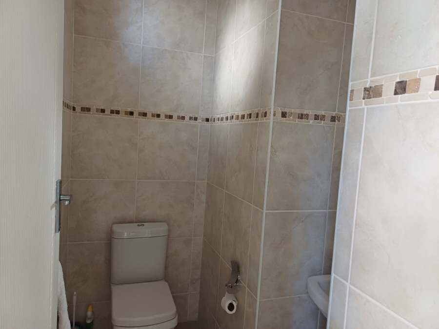 To Let 3 Bedroom Property for Rent in Umhlanga KwaZulu-Natal