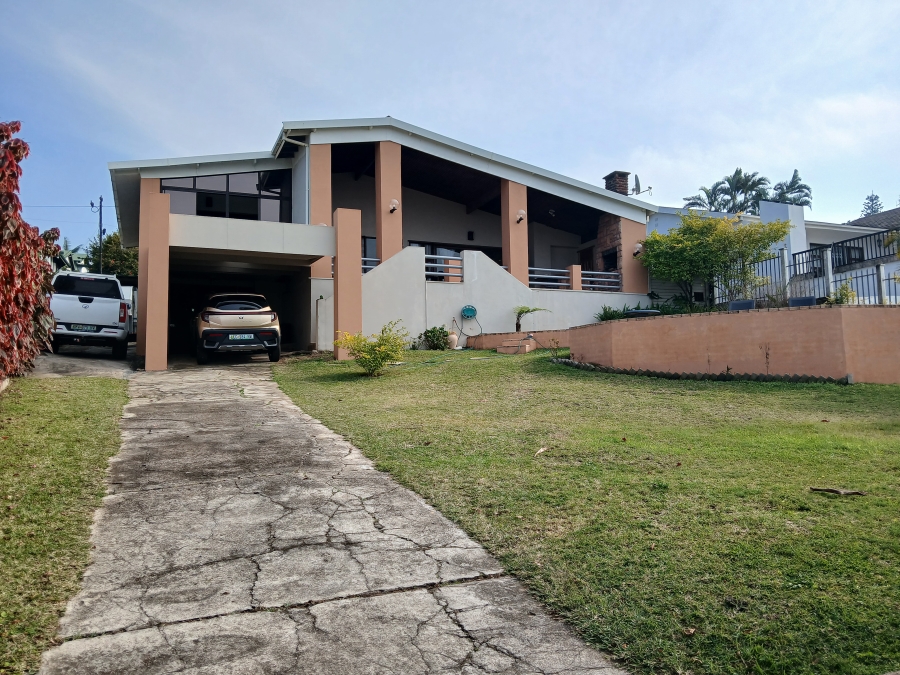 3 Bedroom Property for Sale in Uvongo KwaZulu-Natal