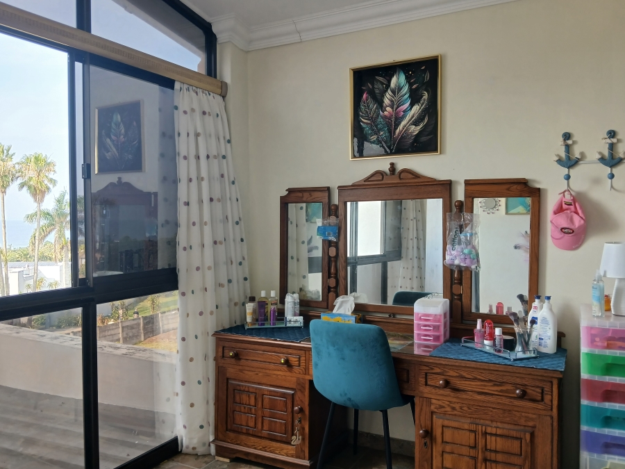 3 Bedroom Property for Sale in Uvongo KwaZulu-Natal