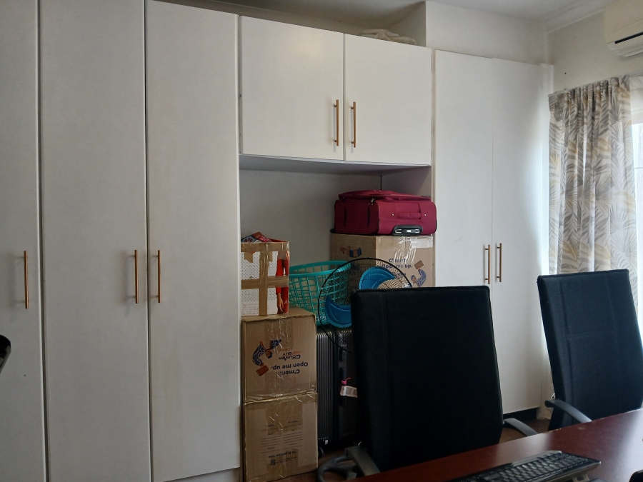 3 Bedroom Property for Sale in Uvongo KwaZulu-Natal
