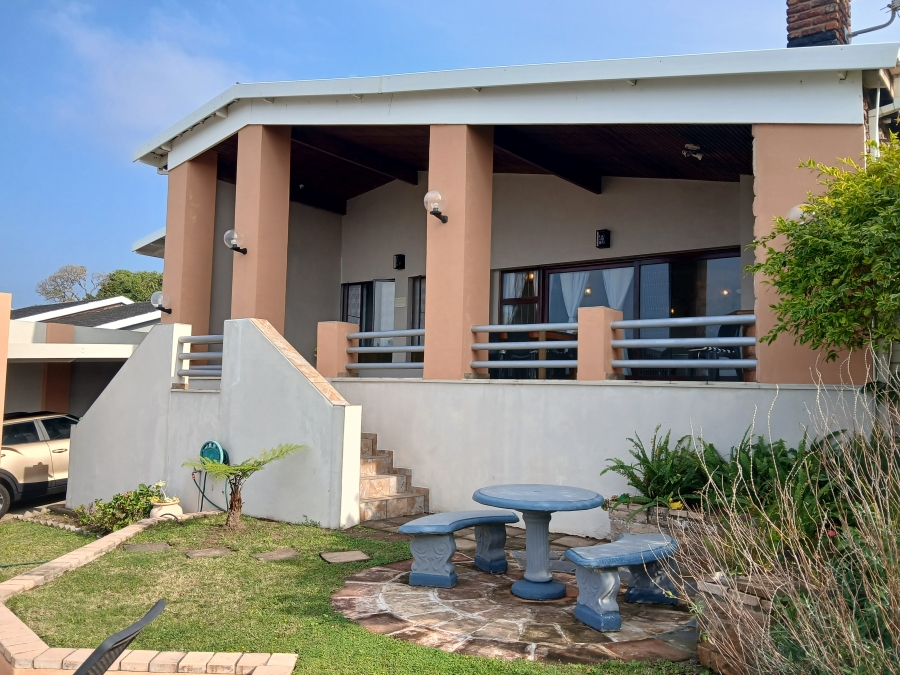 3 Bedroom Property for Sale in Uvongo KwaZulu-Natal